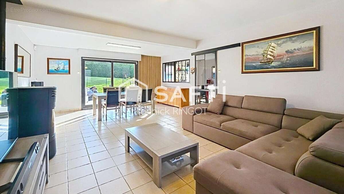 Photo 2 - Maison à RAIMBEAUCOURT