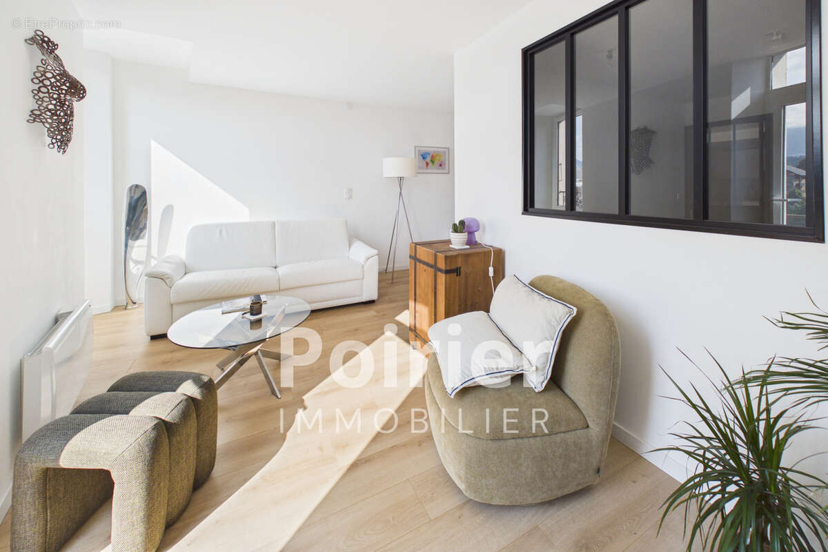Appartement de type 2 renove avec gout - photo 2