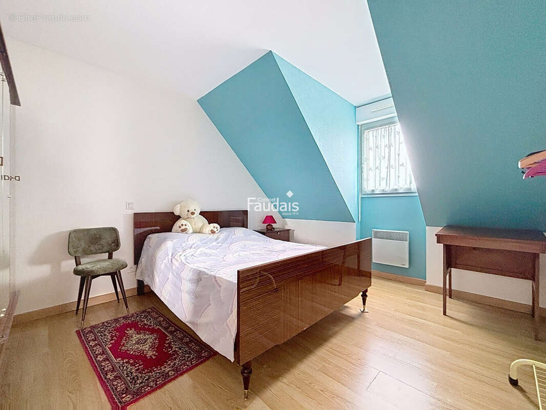 Maison 155 m² à Saint-Andre-De-Bohon  - photo 6