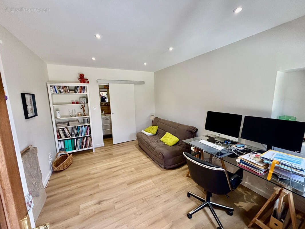 Maison à BONLIEU-SUR-ROUBION