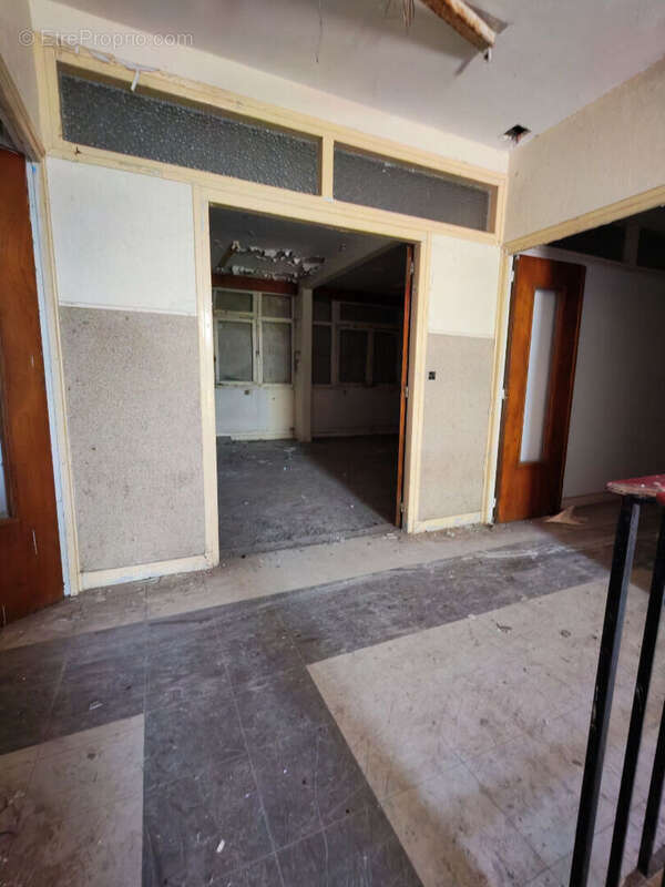 Maison à LA FERE