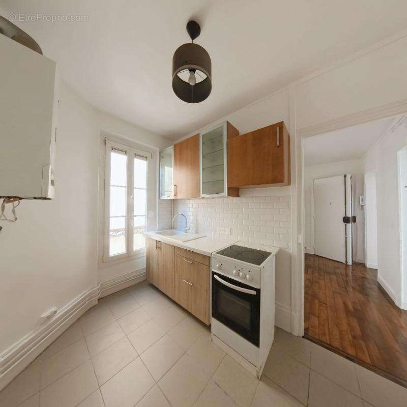 Appartement à FONTENAY-SOUS-BOIS