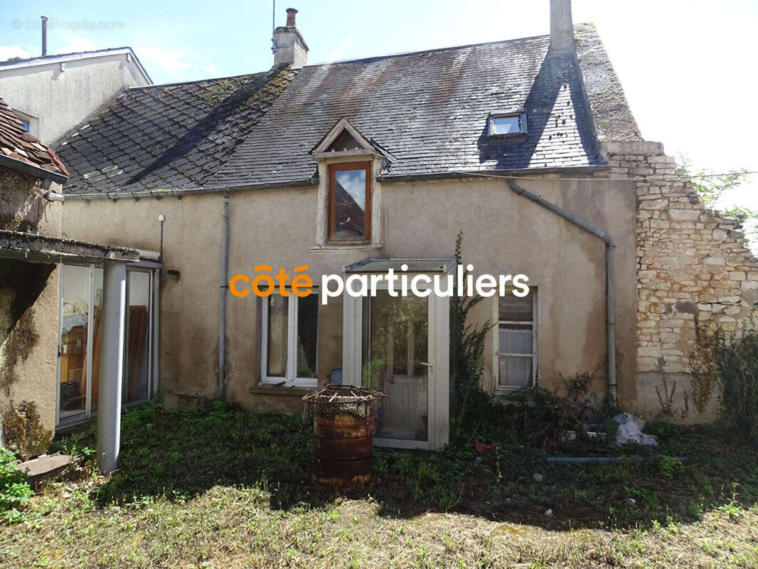 Maison à MAREUIL-SUR-ARNON