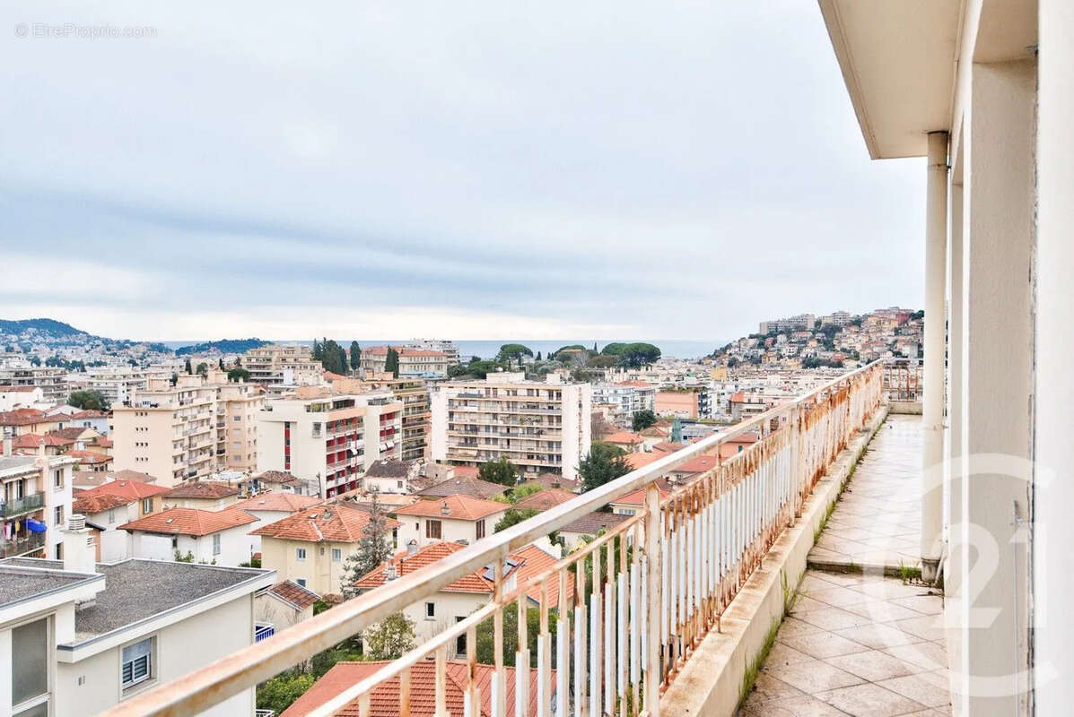Appartement à NICE
