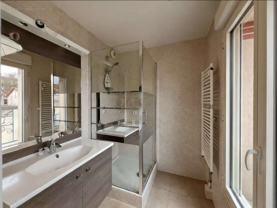 Maison à MAISONS-ALFORT