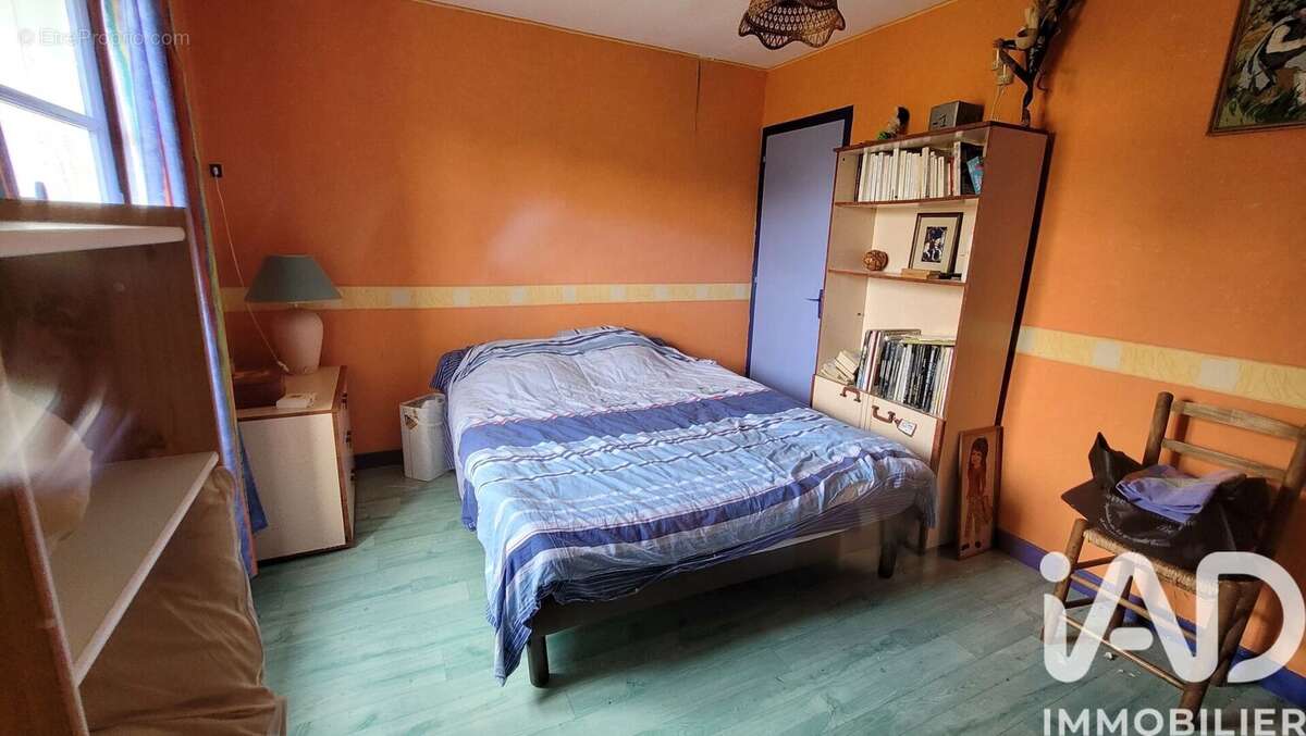 Maison 151 m² à Largeasse  - photo 8
