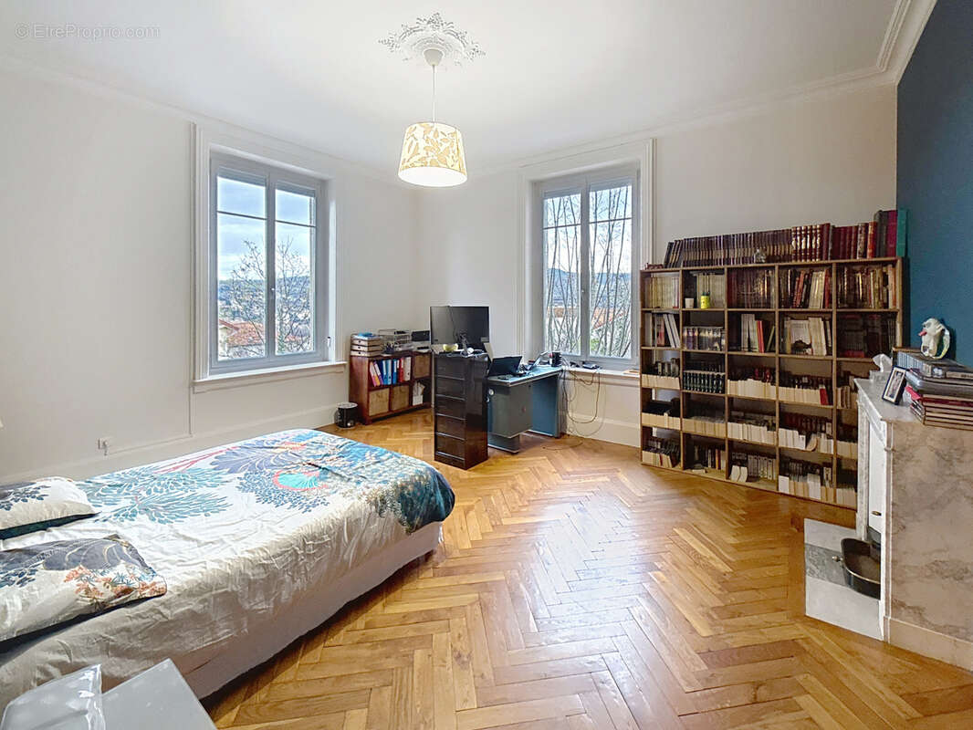 Appartement à SAINT-CHAMOND