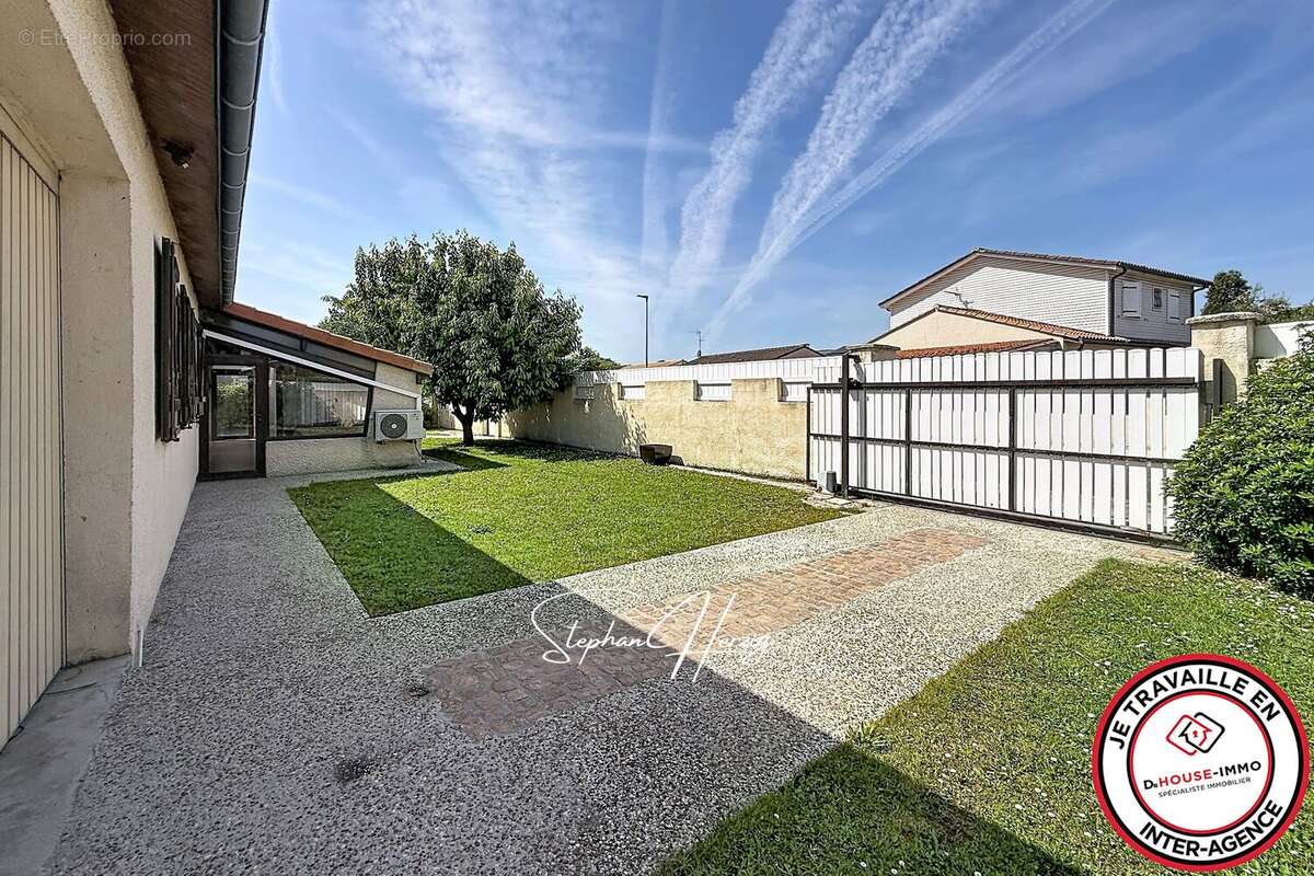 Maison 87 m² à Merignac  - photo 39
