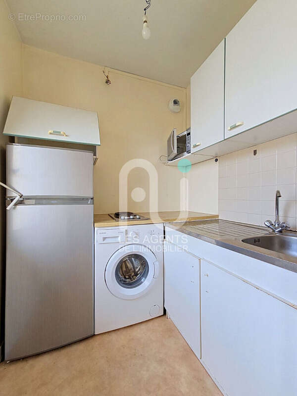 Studio 26m2 + balcon et place de parking - photo 4