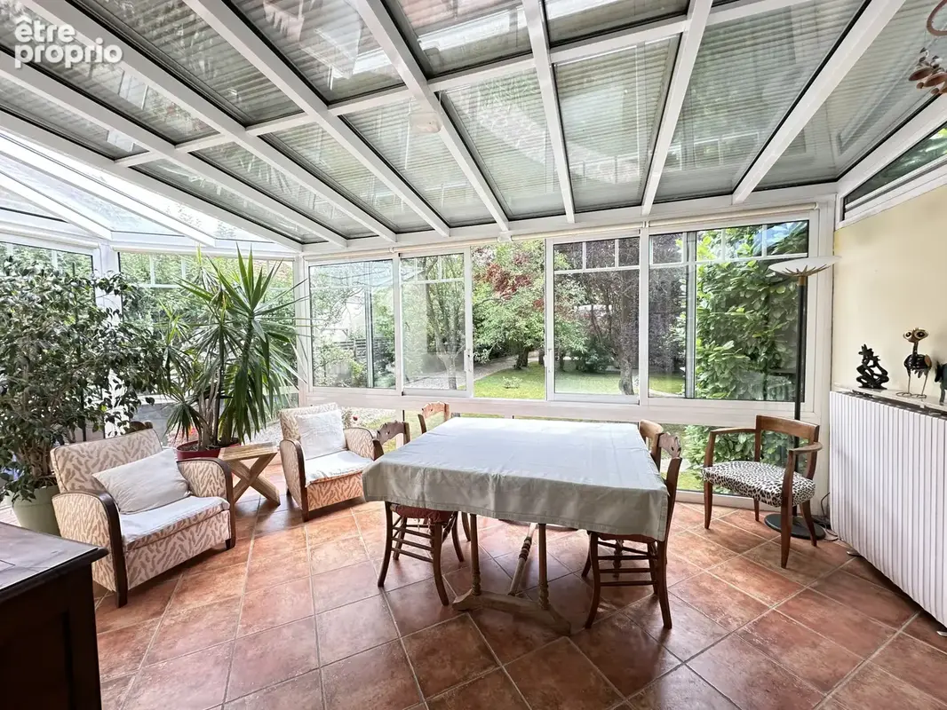 Meuliere de 211 m2 utiles + 165 m2 de dependances - photo 10