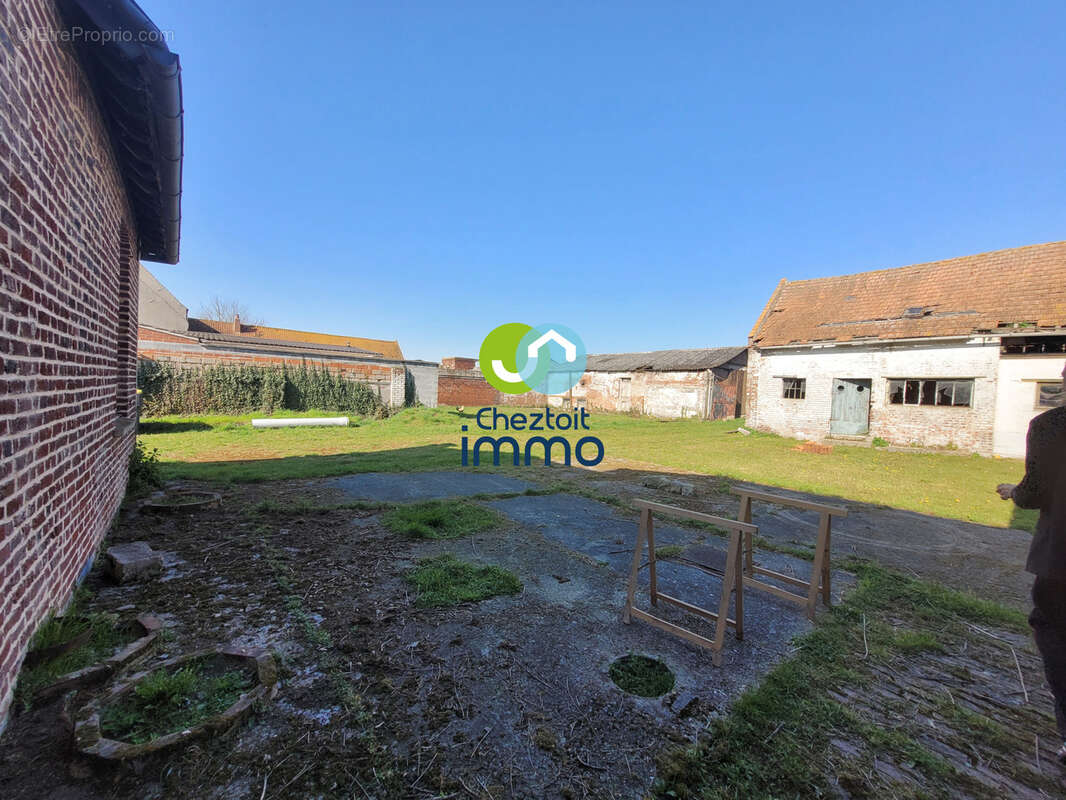Ancien corps de ferme 170m2 - photo 14