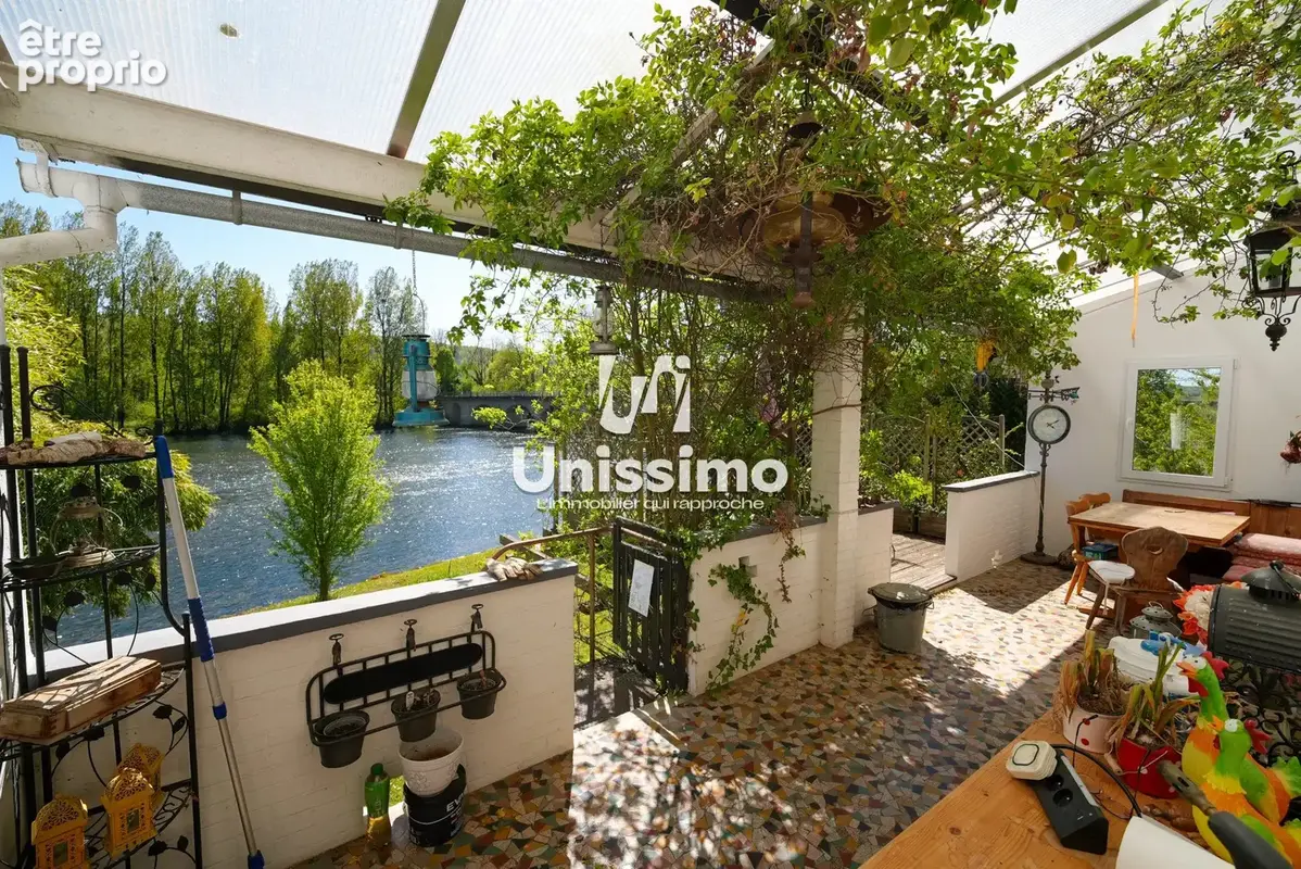 Maison 180 m² à Colombier-Fontaine  - photo 2