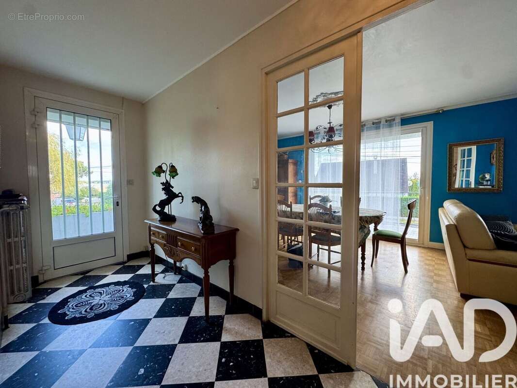 Maison 199 m² à Chateau-Thierry  - photo 2