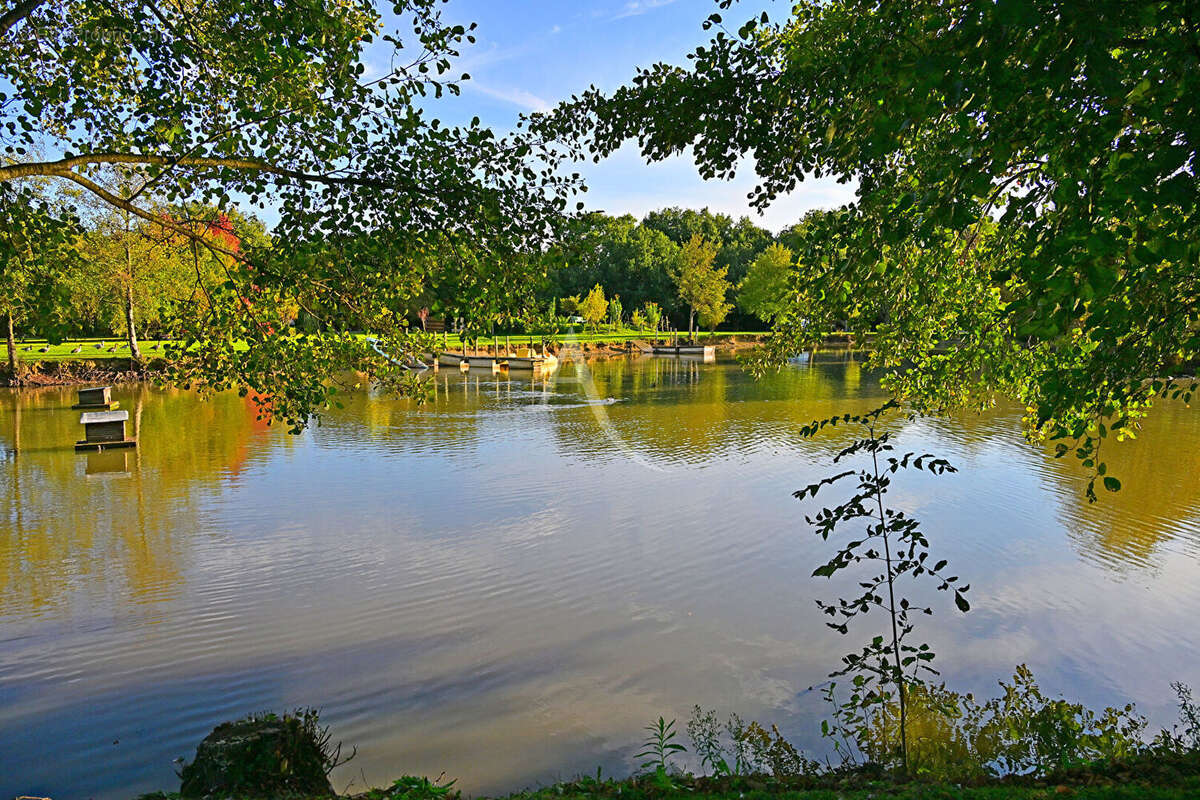 Terrain à LES SABLES-D&#039;OLONNE