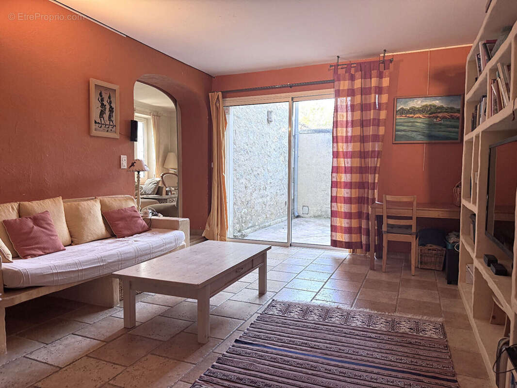 Maison à VILLENEUVE-LES-AVIGNON