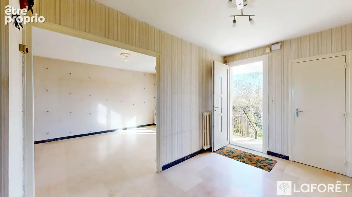 Maison T4 sur 6000 m2 de terrain à NEUVY - photo 8