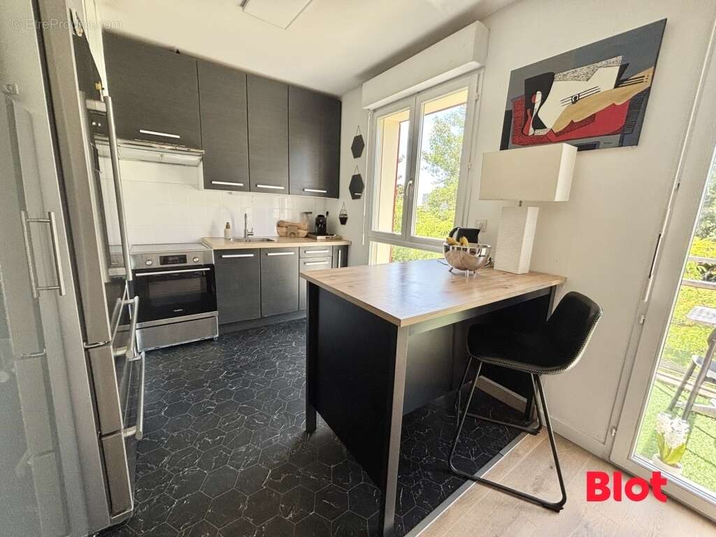 Appartement 57 m² à Chantepie  - photo 6