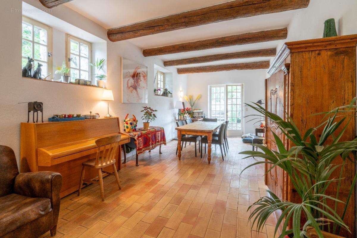 Maison à REILLANNE