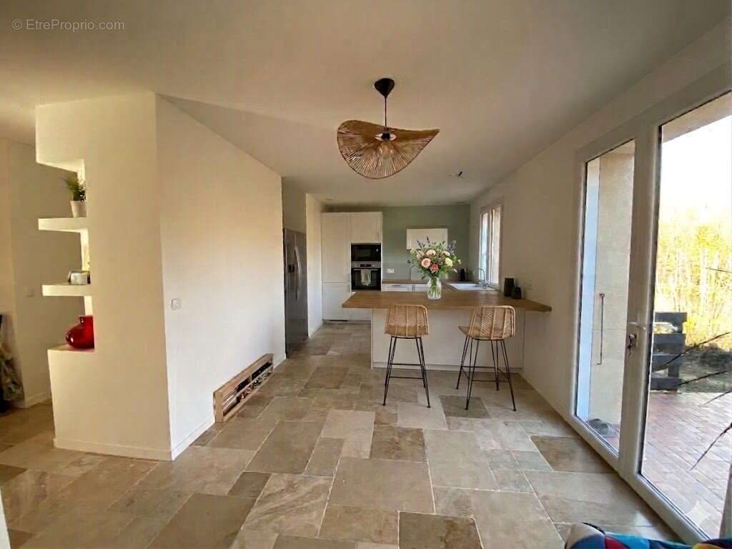 Maison 123 m² à Die  - photo 3