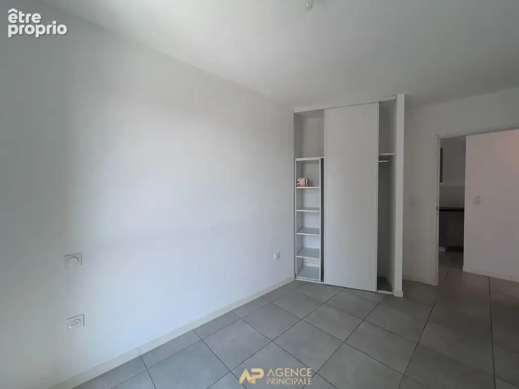 Appartement t4  - la rochelle - dernier étage - photo 4