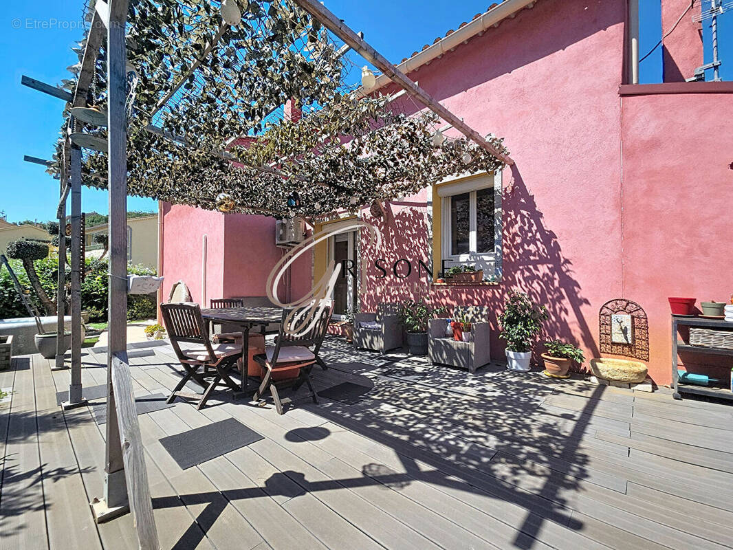 Maison à OLLIOULES