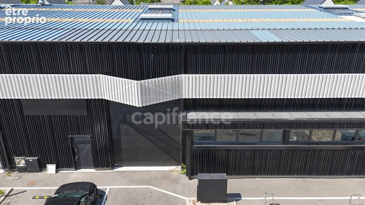 Local d'activite 577 m² – caen nord  – frais de notaire réduits - réhabilitation premium - photo 2