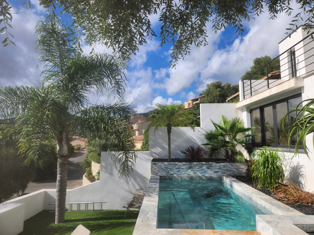 Maison à LE LAVANDOU