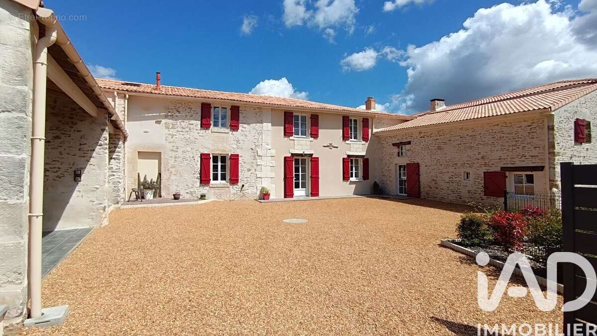 Photo 2 - Maison à SERIGNE