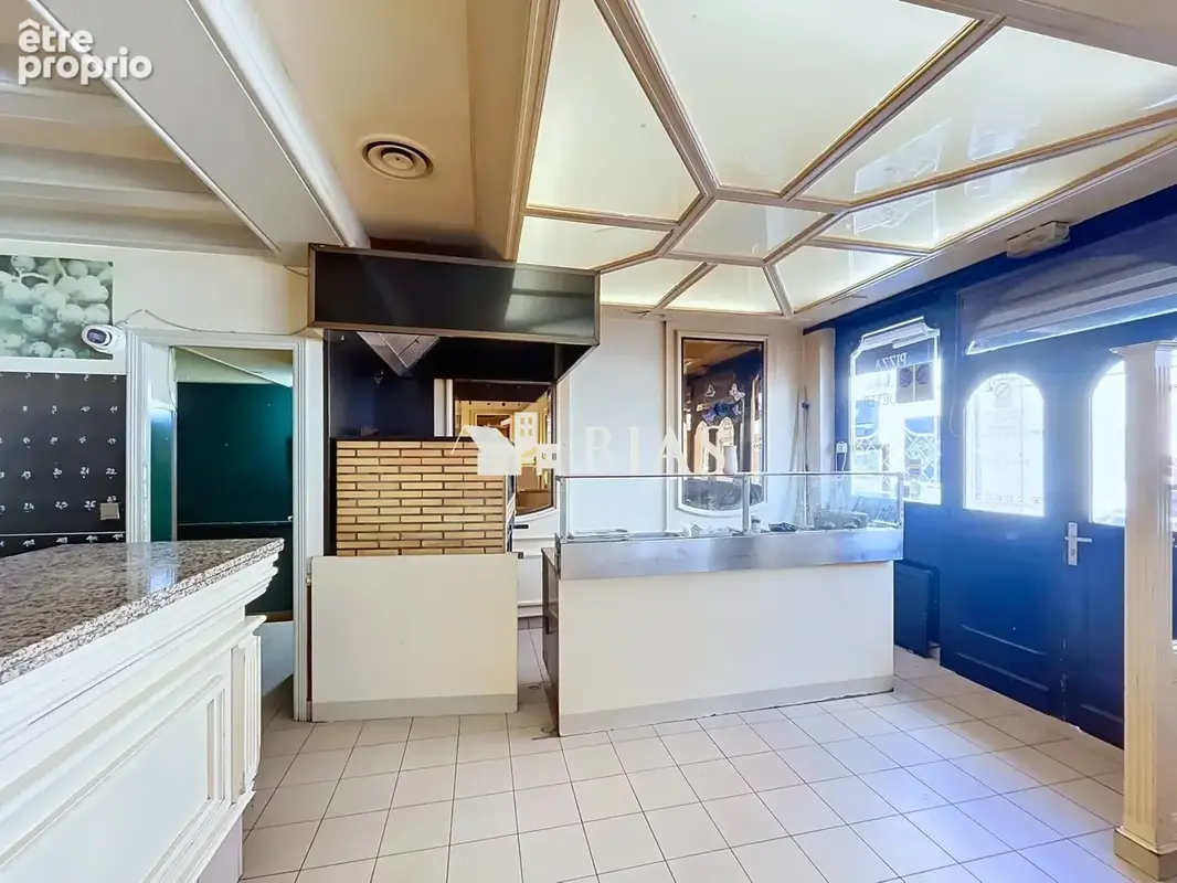 Appartement 230 m² à vendre à Pont-Audemer (27500) - photo 3