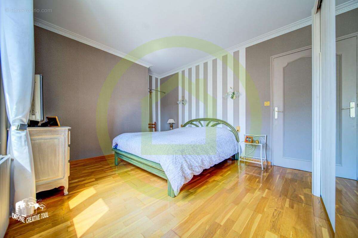 Maison à LAMORVILLE