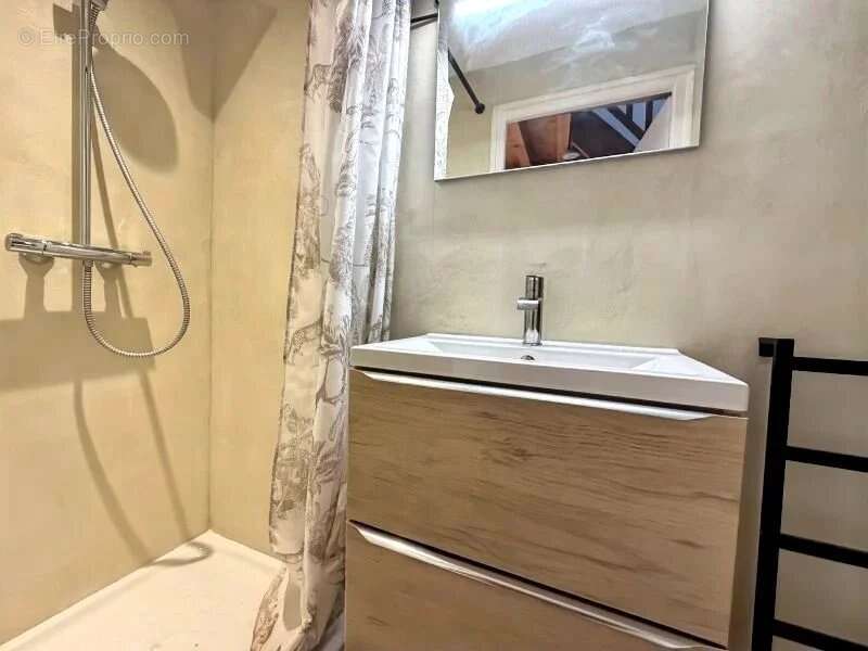 Appartement T4 atypique 77 m² – Centre Cruseilles – Maison de village entièrement rénovée - photo 7
