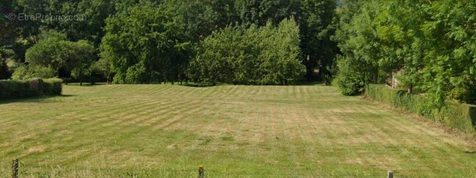 Photo Terrain à Osmoy-Saint-Valery au prix de 35 000€