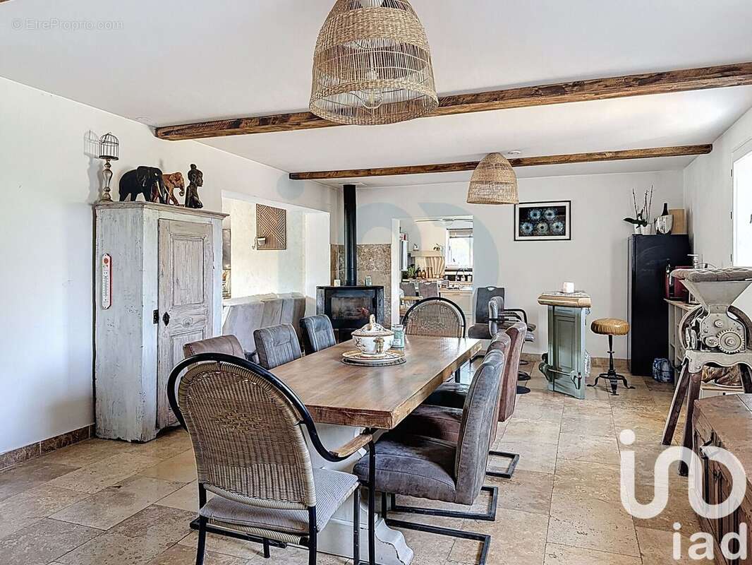 Photo 4 - Maison à EYRAGUES