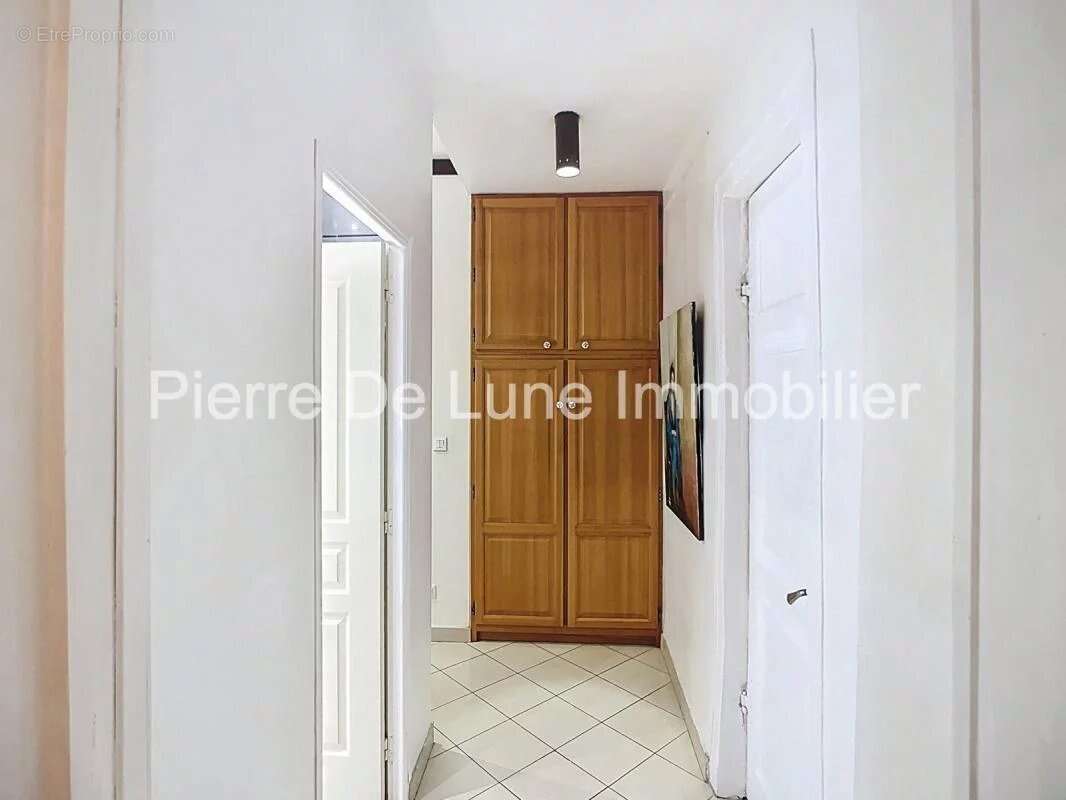 Appartement à LYON-1E