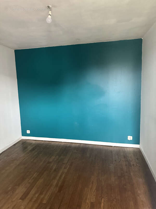 Maison à PIERRE-BUFFIERE