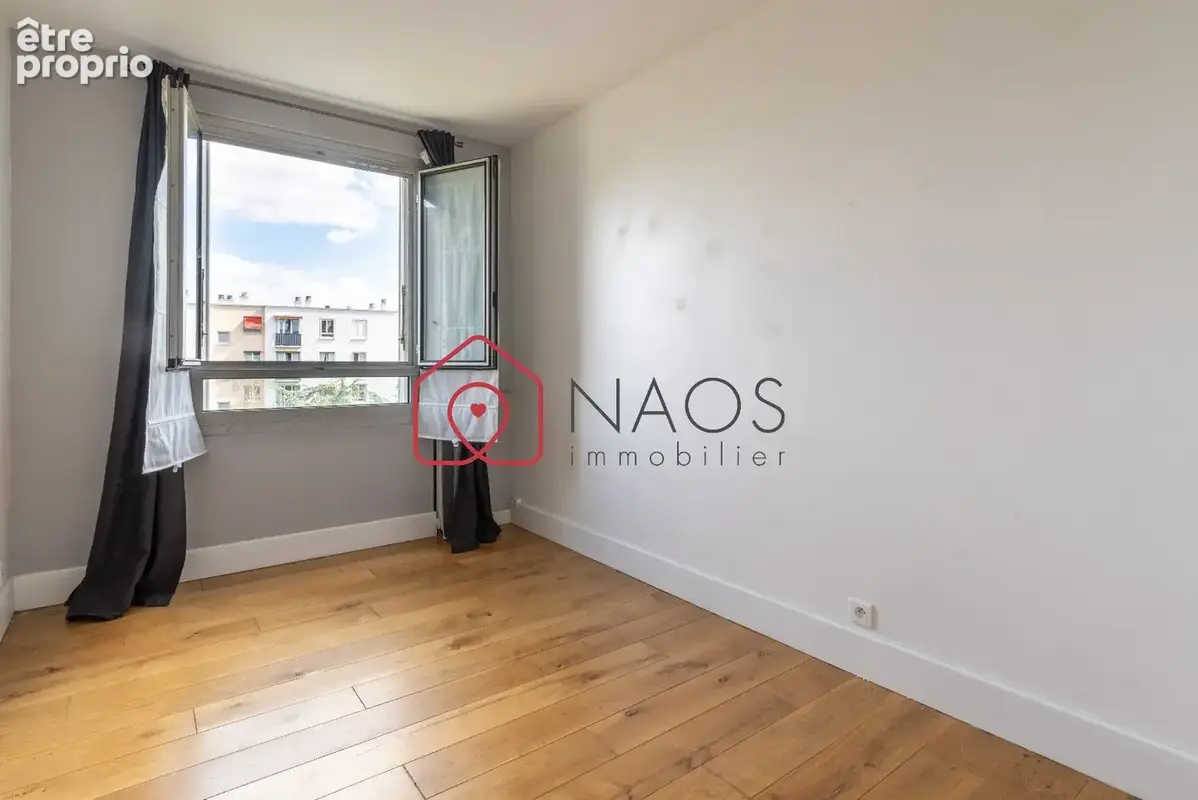 Rueil gare rer à 7 mn à pied : 3 pièces  66 m² + balcon + cave + parking libre - photo 10