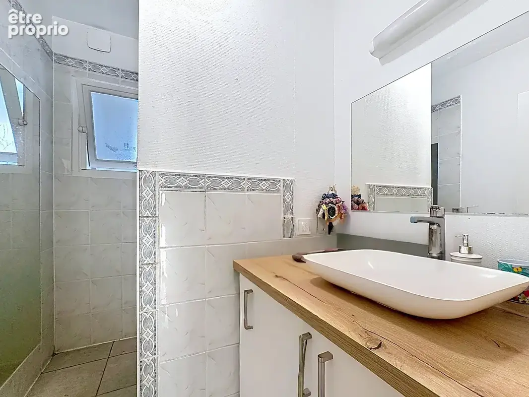 Appartement T4 à vendre à Bourgoin-Jallieu - photo 5