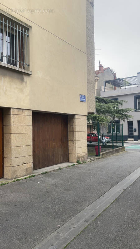 Parking à AVIGNON