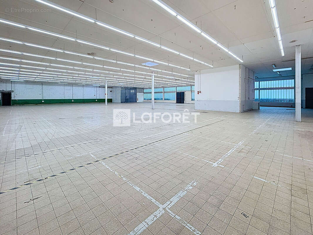 Commerce à CHALONS-EN-CHAMPAGNE