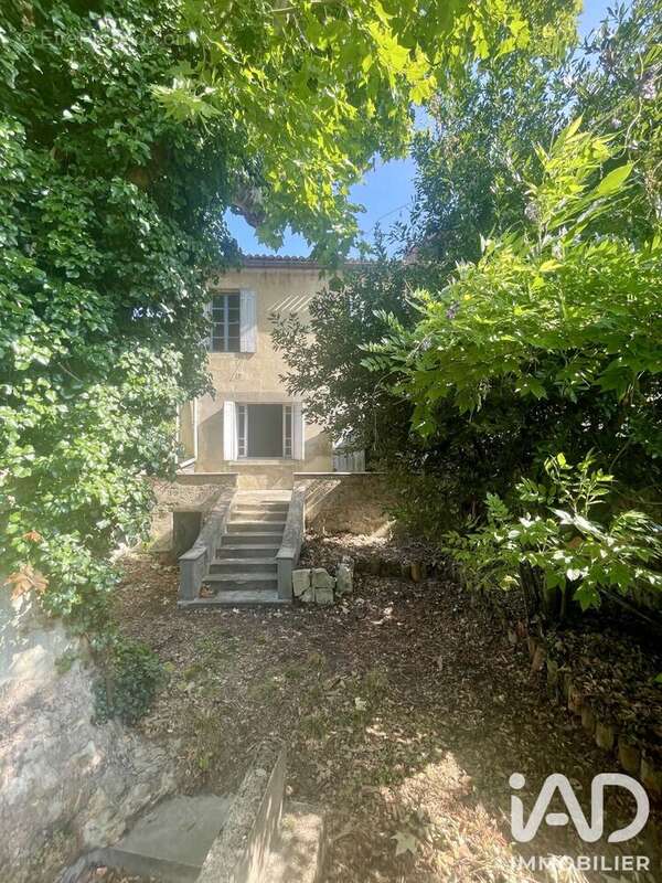 Maison 145 m² à Vayres  - photo 3