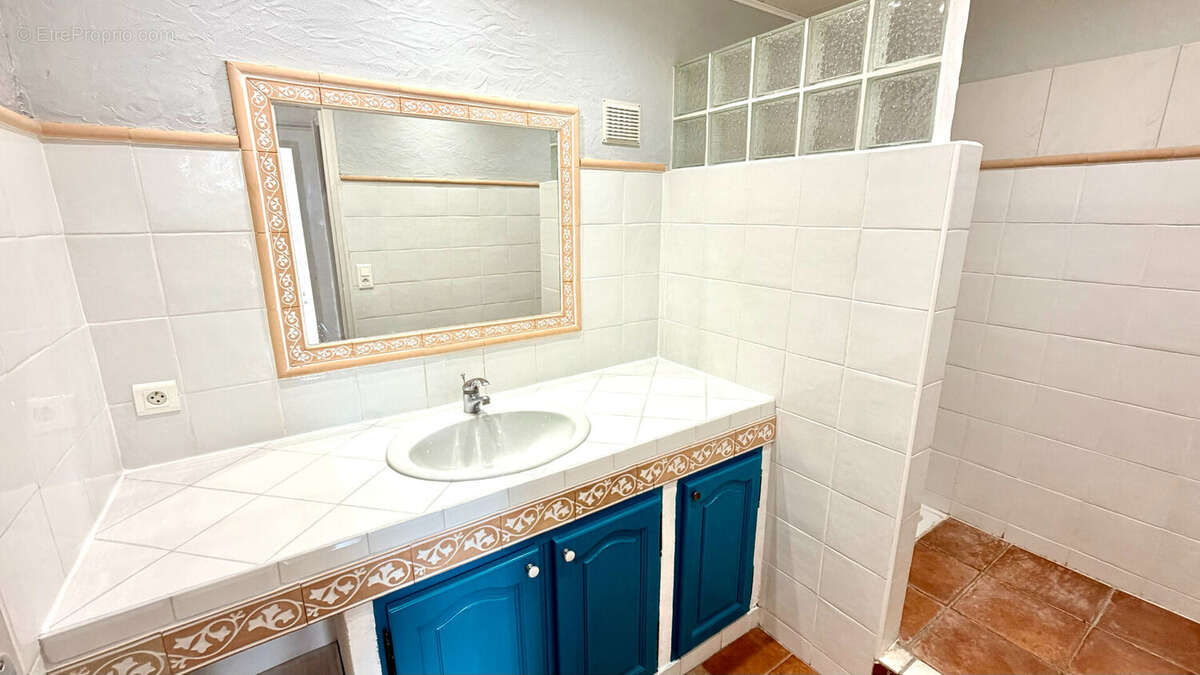 Appartement à SORGUES