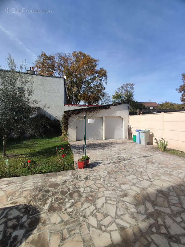Maison à AULNAY-SOUS-BOIS