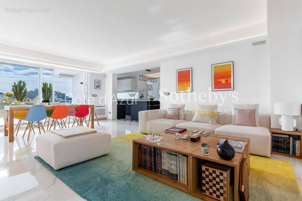 Appartement à VILLEFRANCHE-SUR-MER