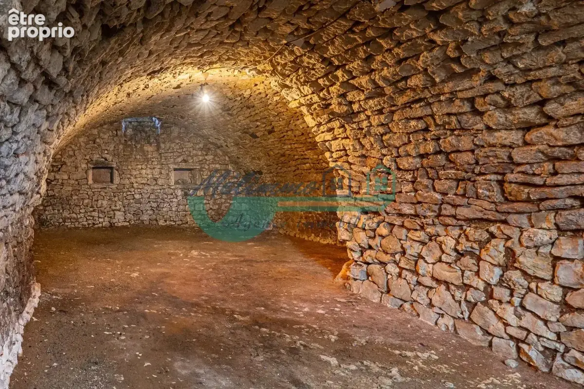 Maison 71 m² à Sougeres-En-Puisaye  - photo 6