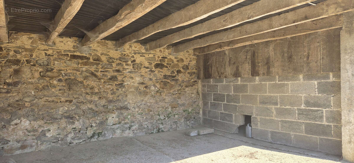 Maison à BEYSSENAC