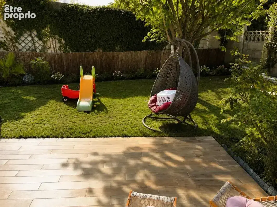 Maison de 5 pièces de 107 m² à Rosny-sous-Bois - photo 8