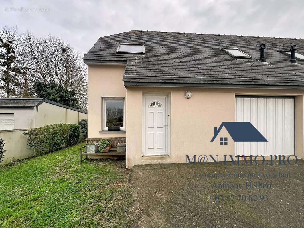Maison à YFFINIAC