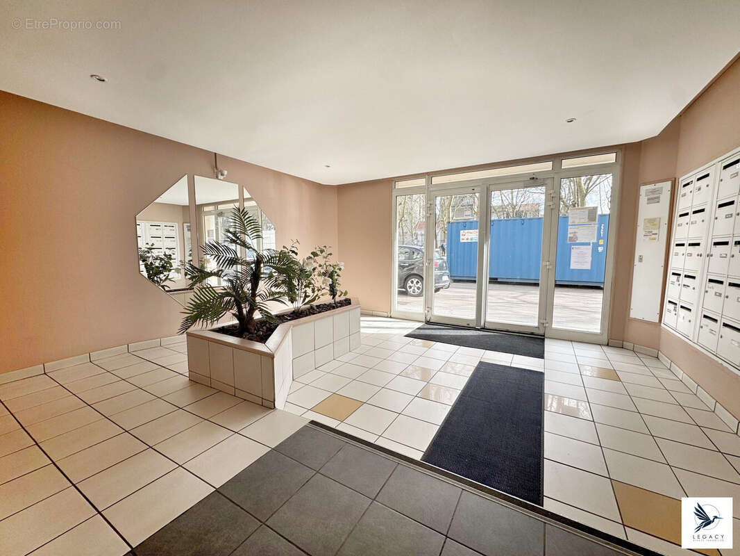 Appartement 65 m² à Nancy  - photo 3