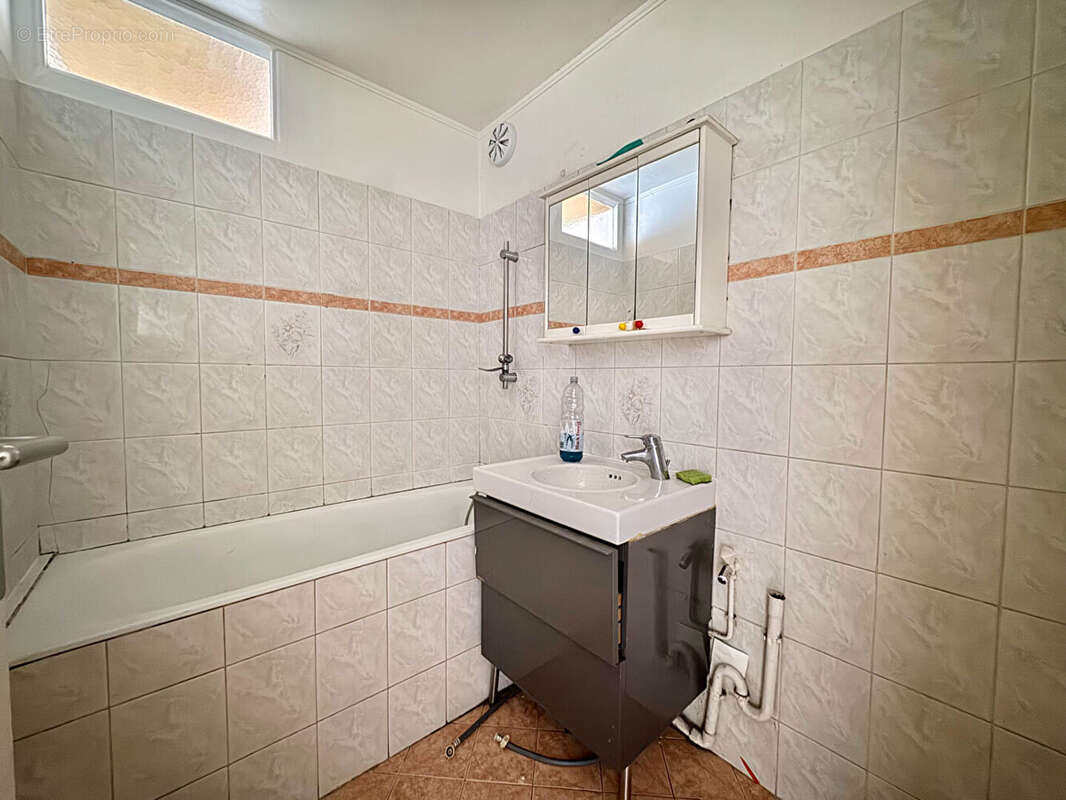 Appartement à CLICHY