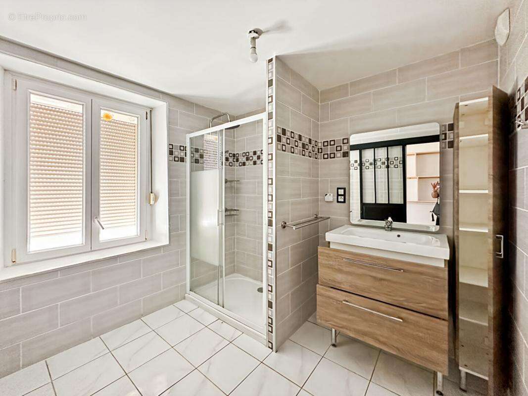 Maison à SAINT-LAURENT